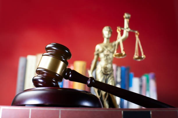 Tough & Trusted Criminal Defense Lawyer in Champaign