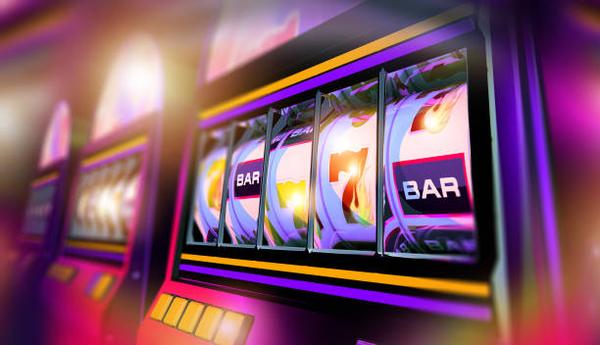 Explore Live Games through a trusted online casino Singapore for Enthusiasts